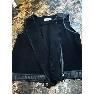 BB Dakota Zip Front Vest with Leather Accents